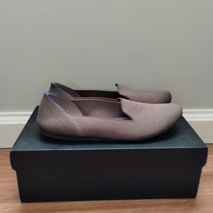 Women’s Rothy’s The Loafer Retired Color Mocha Size 9.5
